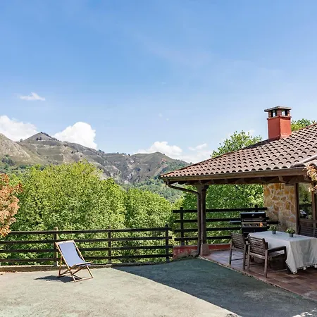 بيت للعطل La Casina Del Llugar San Juan de Parres